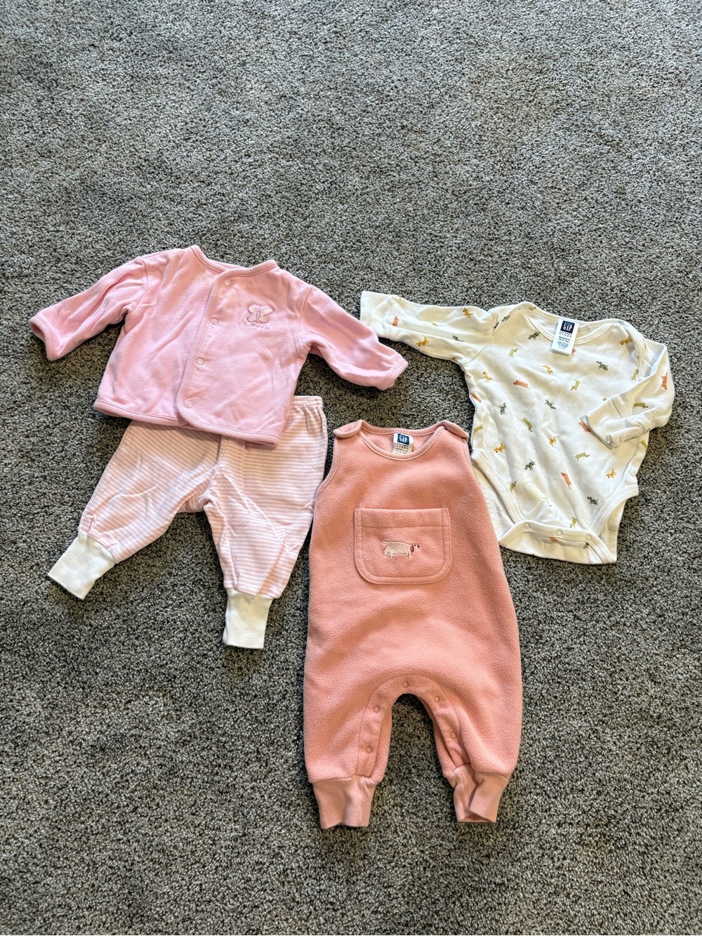 Vintage Y2K era Gap Newborn Girl Long-sleeve Outfits